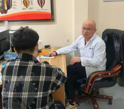 苗栗县|男科医师高朋磊：守护男性健康，专业男科诊疗